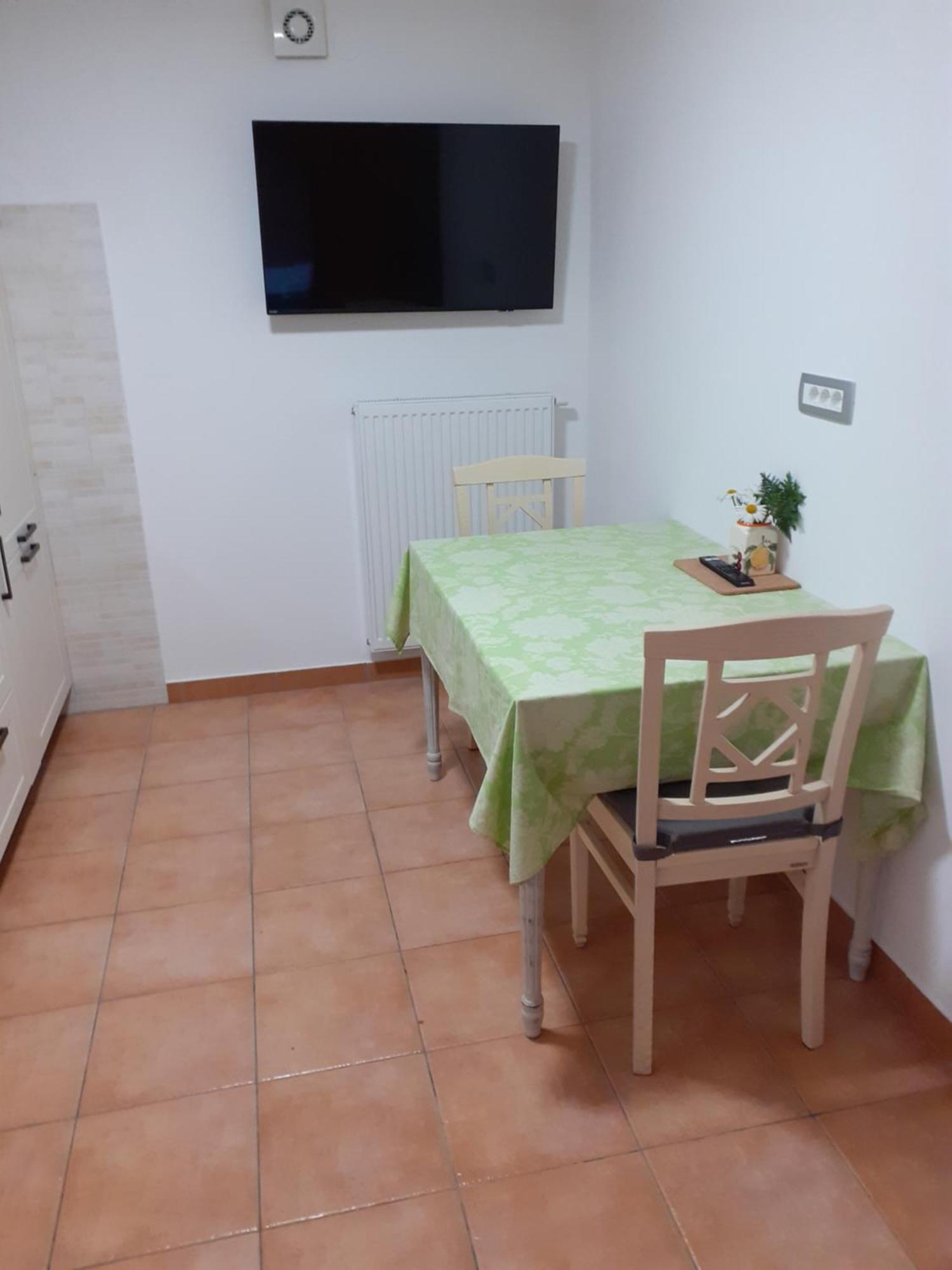 Srpenica Apartma Ana Ida מראה חיצוני תמונה